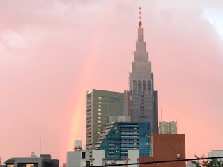 今朝の地震警報などなど