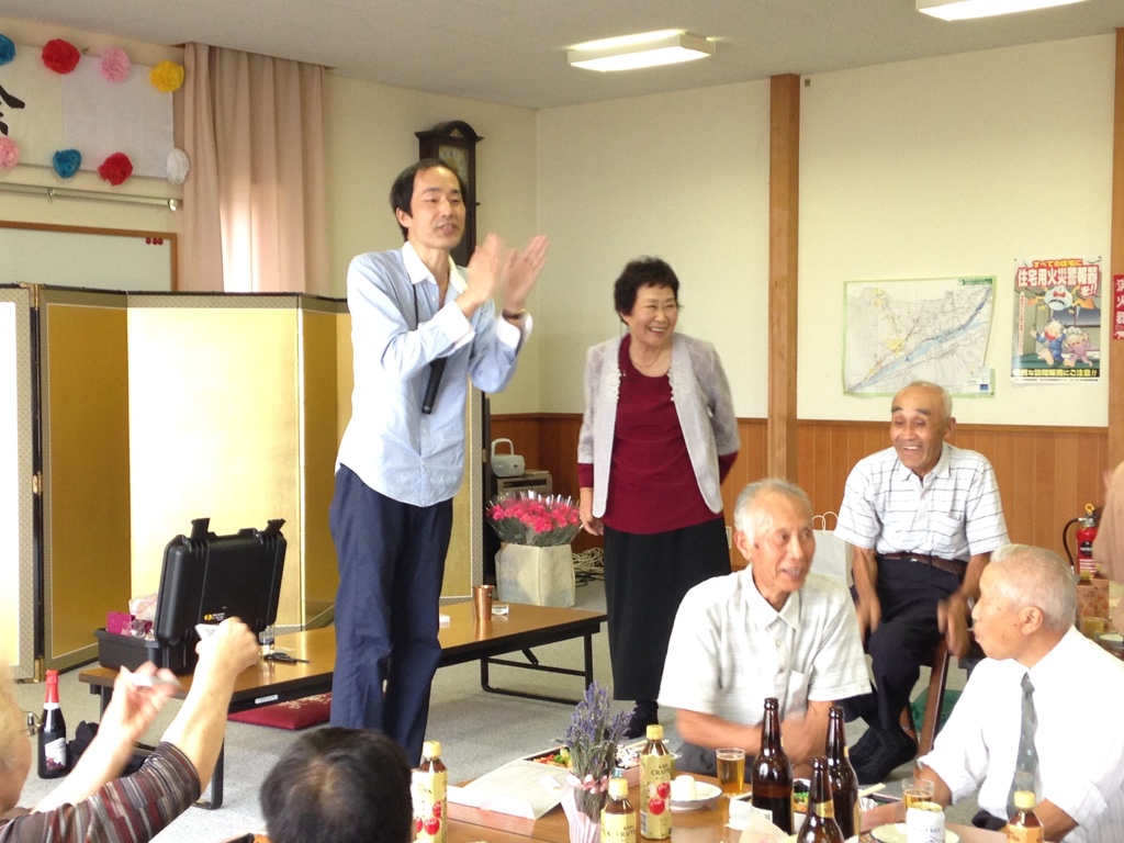 敬老会の余興でマジックショー in 長野県松本市