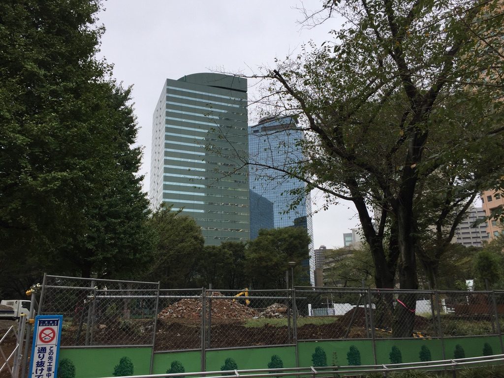 工事中の新宿中央公園